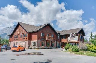 Hotel Bear Country Lodge