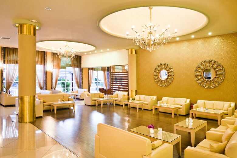 Hotel Kipriotis Village Resort