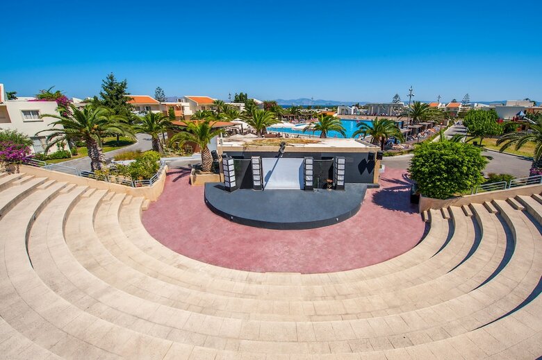 Hotel Kipriotis Village Resort