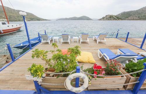 Blue Bosprina Hotel