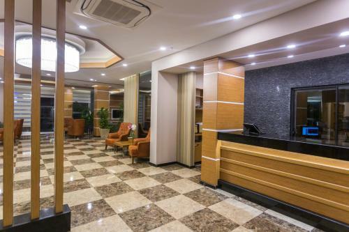 Lonicera City Hotel