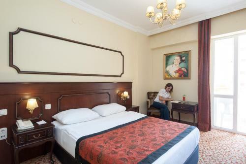 Hotel Antik Roman Palace