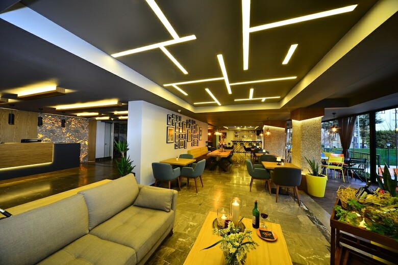 Prince Apart Hotel