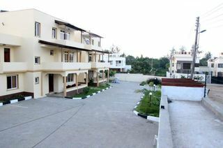 Hotel Halgan Villas Palace