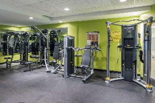 Hotel Super 8 By Wyndham Winnipeg West