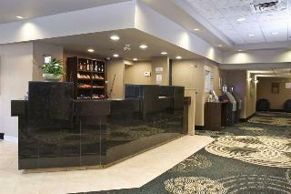 Clarion Hotel & Suites Brandon