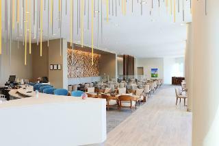 Hotel Grey Eagle Resort & Casino