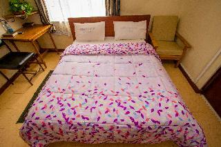 Hotel Meru Safari