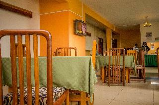 Hotel Meru Safari