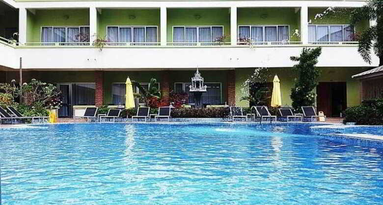 Hotel Cambodian Resort