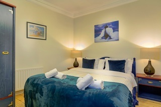 Bed & Breakfast Avoca House