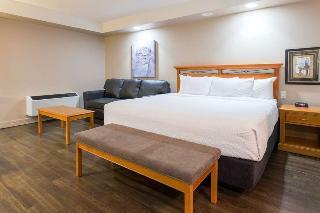 Royal Hotel Edmonton Airport