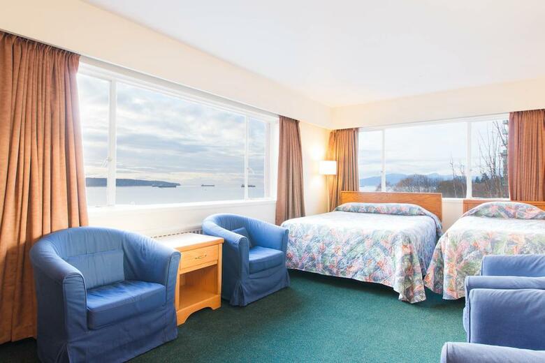 English Bay Hotel