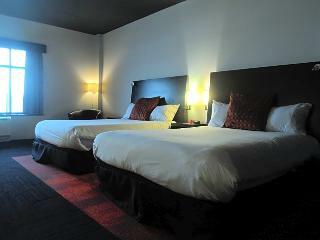 Grand Times Hotel Quebec City Airport