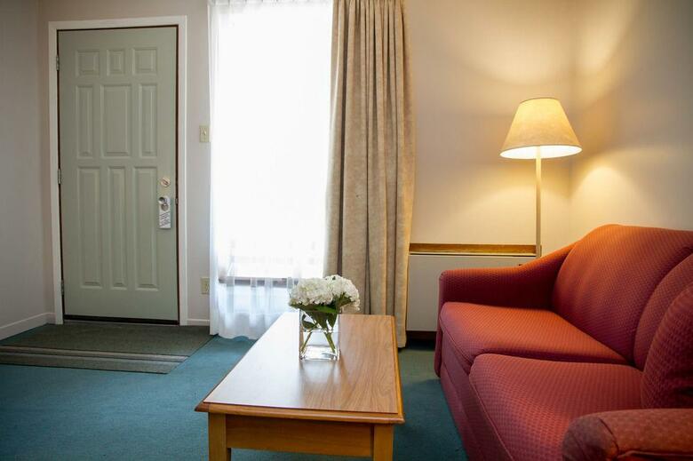 Hotel Rideau Heights Inn