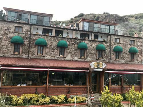 Assos Kervansaray Hotel
