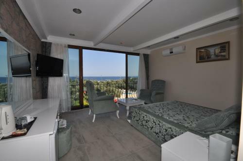 Assos Park Hotel