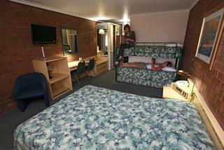Hotel Countryman Motor Inn