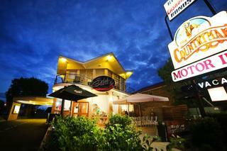 Hotel Countryman Motor Inn