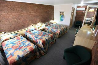 Hotel Countryman Motor Inn