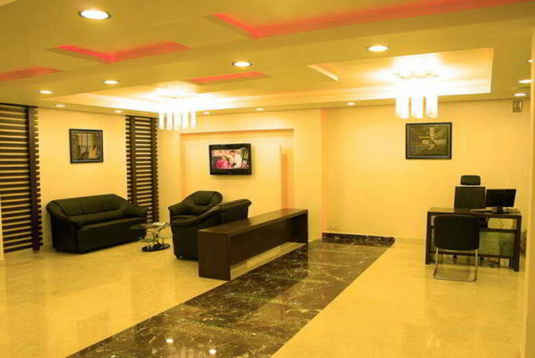 Oyo 17123 Hotel Sandesh Kingston