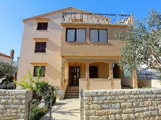 Hotel Apartments Nives