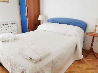 Hotel Apartments Lili