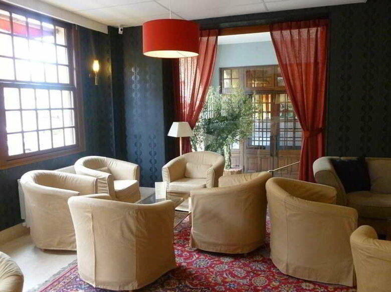 Le Grand Hotel de Lesperance