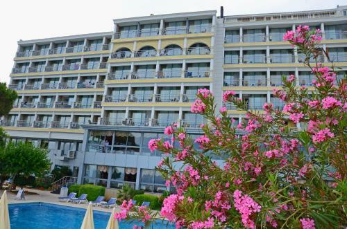 Hotel Lara Otel