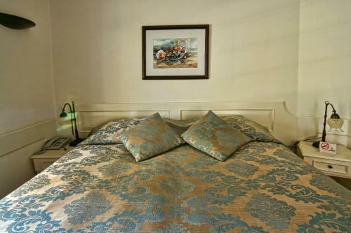 Minyon Hotel