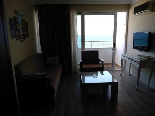 Acropol Beach Hotel