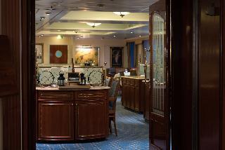 Onriver Hotels - Ms Cezanne