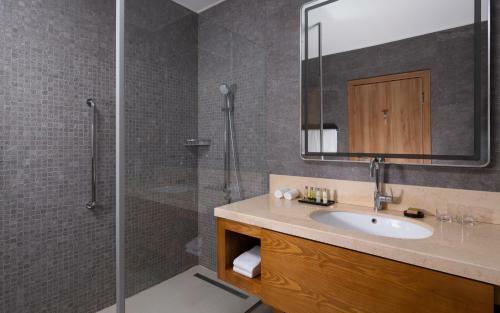 Hotel Doubletree By Hilton Almaty