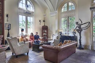 Palace Gate Hotel & Residence