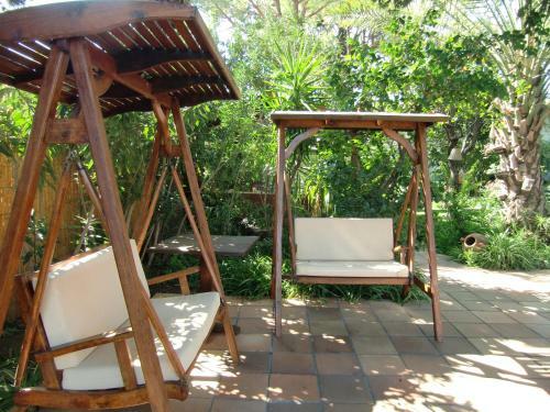Hostal Hotel Happy Caretta
