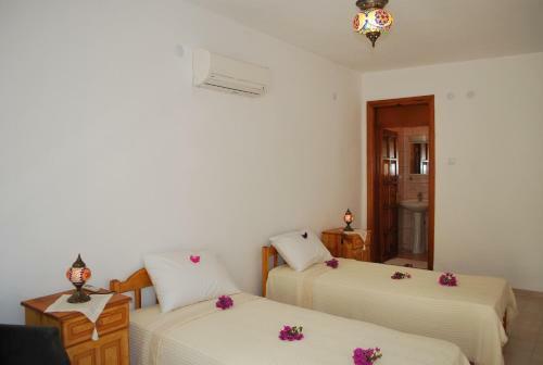 Myra Hotel