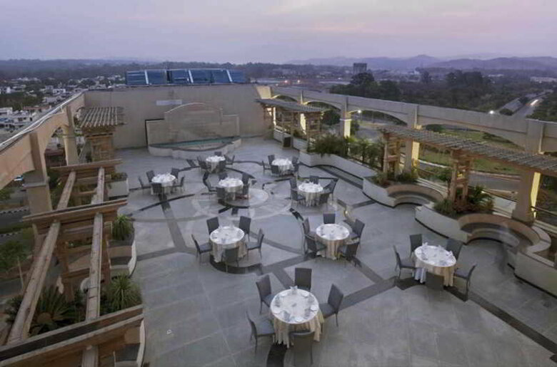 Welcom Bella Vista Chandigarh Hotel