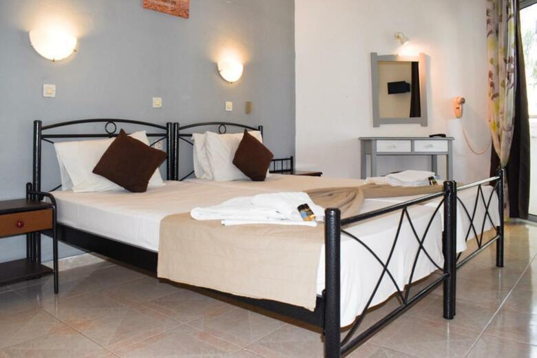 Apartamentos White Palace Studios