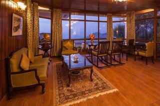 Sinclairs Darjeeling Hotel