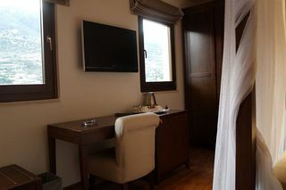 Enodia Hotel