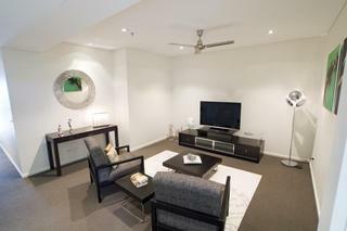 Hotel One30 Esplanade Serviced Apartments