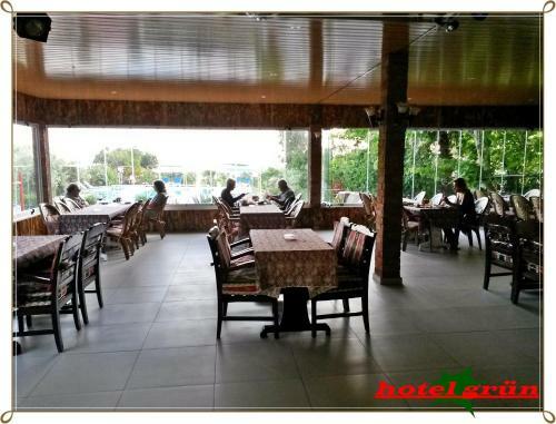 Hotel Gr�n