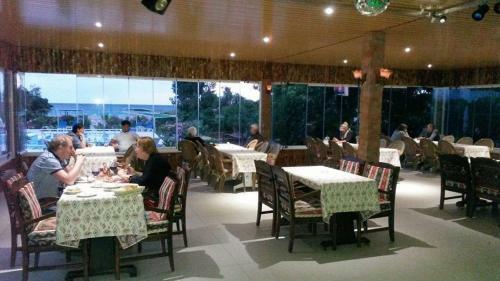 Hotel Gr�n