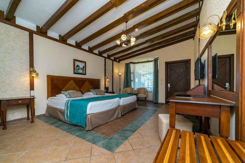 Kamelya World Hotel Selin Resort & Spa