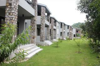 Hotel Aranya Safari Resort