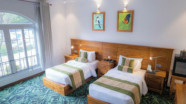 Hotel Araliya Green City