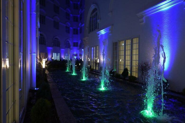 Hotel Araliya Green City