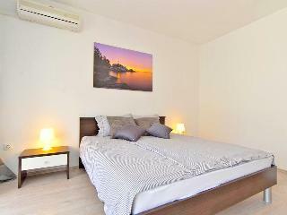 Hotel Apartments Miljenko