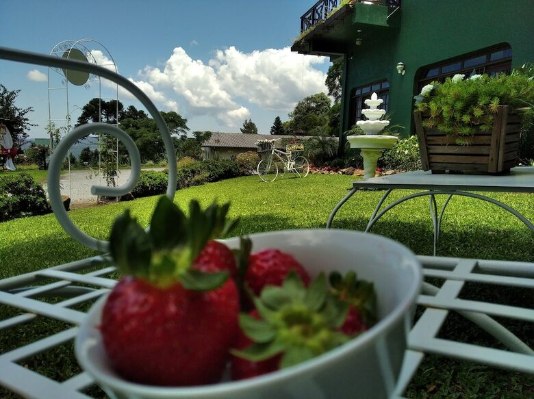 Hotel Pousada Tr�s Pinheiros Gramado