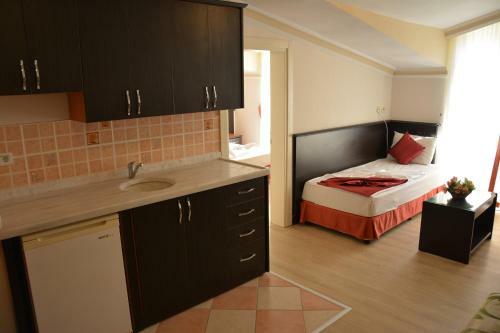 Yavuzhan Hotel